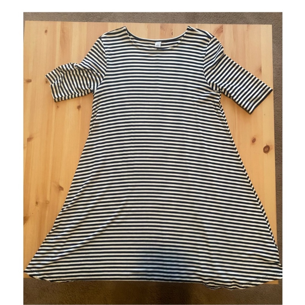 Old Navy Black and White Stripe Dress